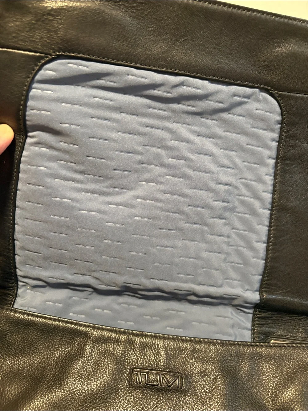 Tumi Black Leather Messenger Bag for Men